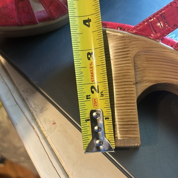 Sofft Leather Heeled Sandals Size 8M Slip On - Picture 9 of 9